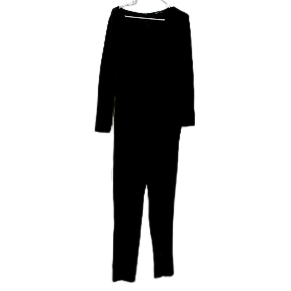 Tart Black‎ Full-Length Jumpsuit with Long Sleeves